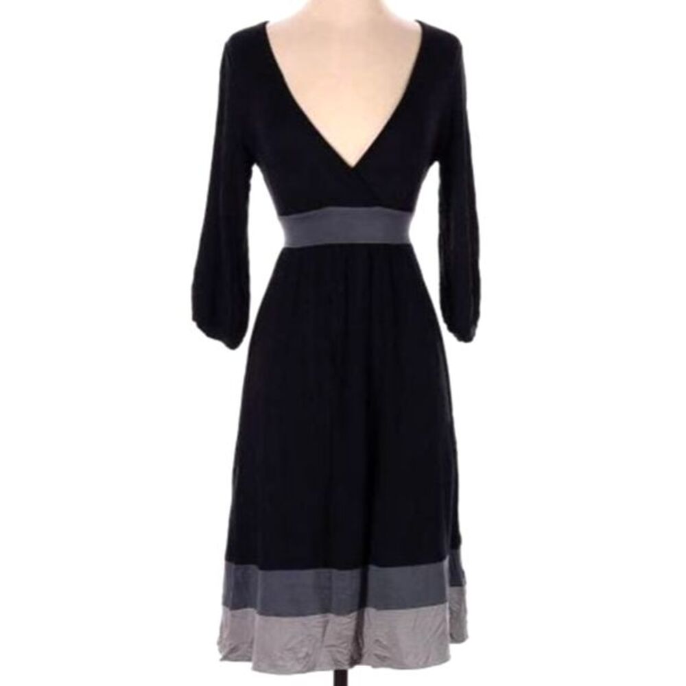 GAP Black and Grey Stretch Comfy Jersey 3/4 Sleeve V-Neck Waist Tie Dress
